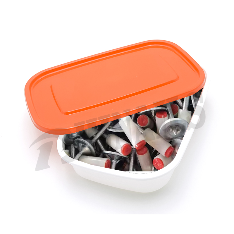 Clavos para abrazaderas de tubos Rhinails: sujetadores resistentes para abrazaderas de tubos de 16 a 50 mm